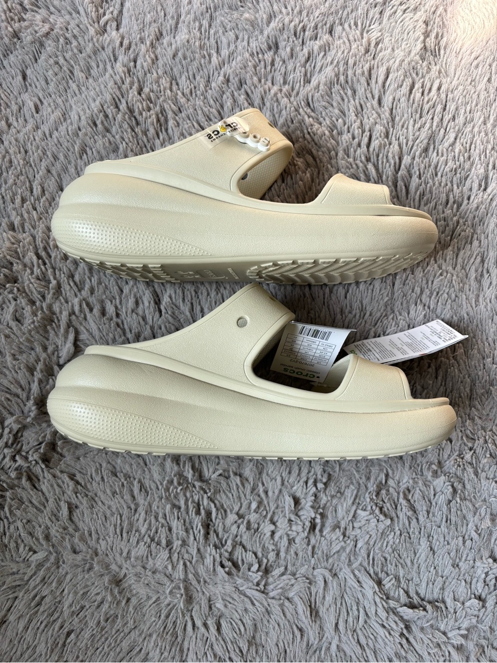 NWT CROCS Classic Cruch Platform Slide Sandals in Bone Men 10 women 12 - Picture 4 of 8